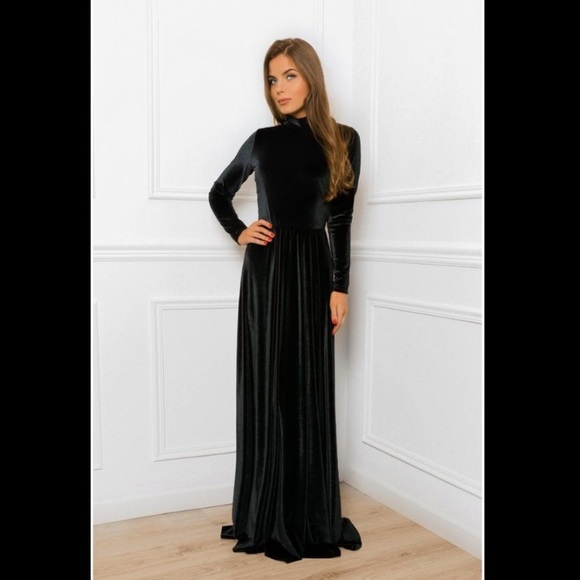 Designer Demoo Parkchoonmoo long velvet dress - Picture 2 of 8